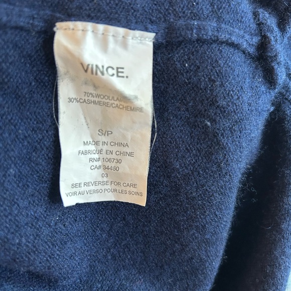 Vince Cashmere Wool Blend Shirttail Sweater in Marine Blue. Women’s Small - Picture 5 of 5